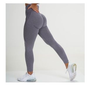 NVGTN Grey Seamless Contour Leggings